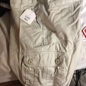 Boys nwt size 14 khaki cargo shorts